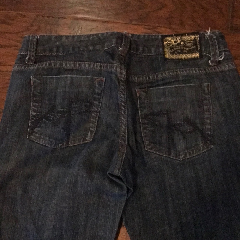Chip & Pepper straight leg jeans.